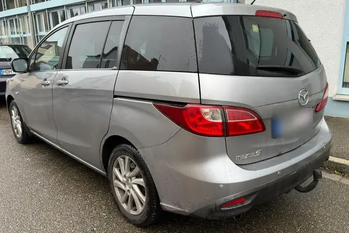 Mazda 5