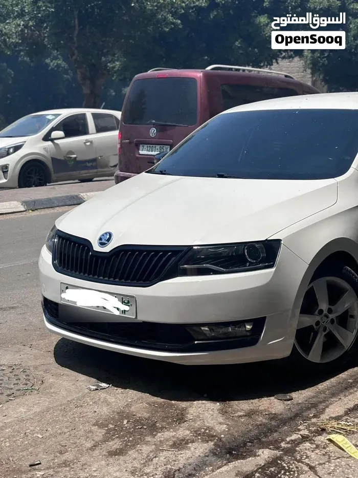 Skoda Rapid 2018 photo 3