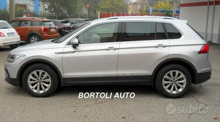 Volkswagen Tiguan 2021 photo 3