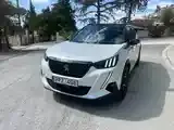 Peugeot 2008 2020 photo 5