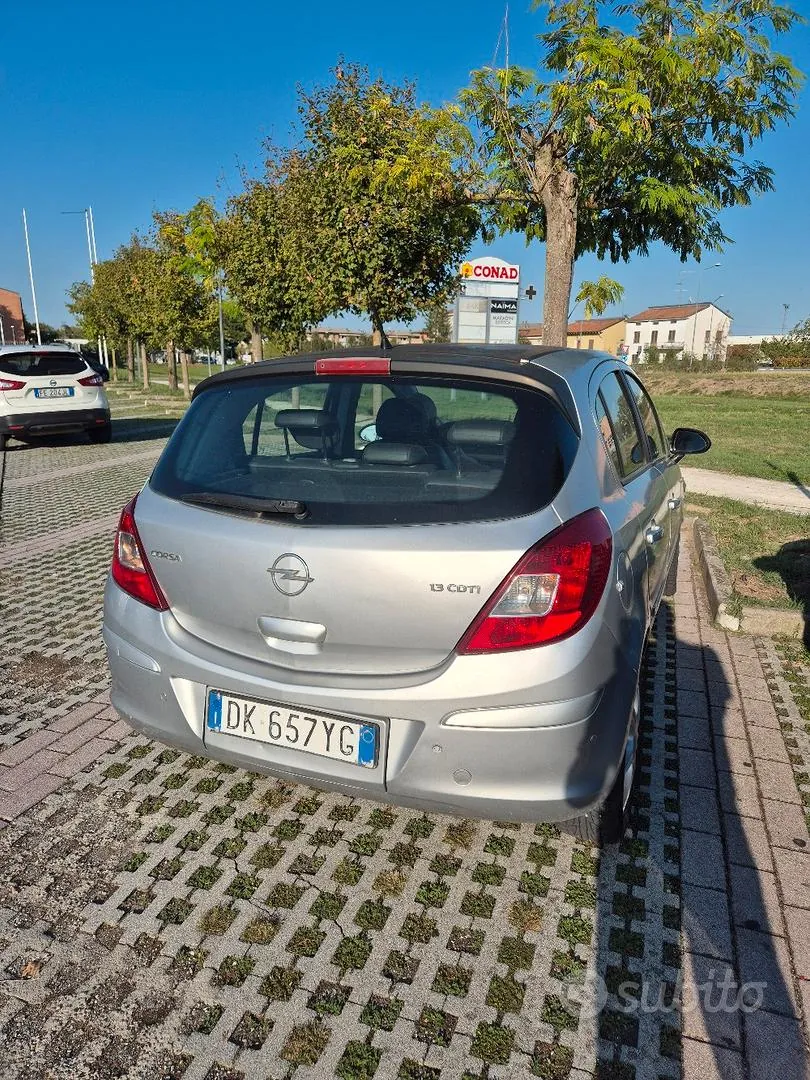 Opel Corsa D 2007 photo 3
