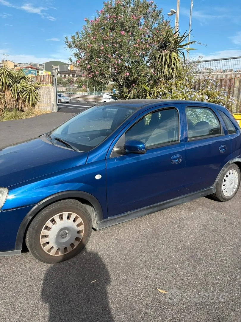 Opel Corsa 2004 photo 2