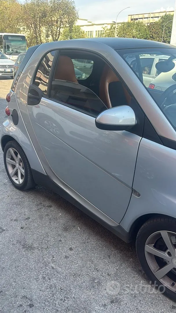 Smart Fortwo 2010 photo 3