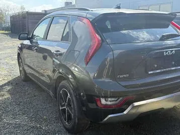Kia Niro 2025 photo 2