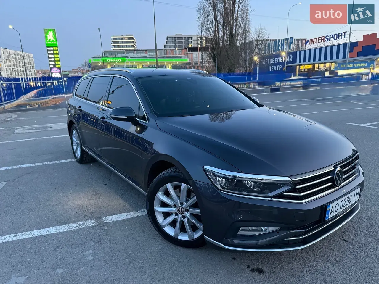 Volkswagen Passat 2020 photo 2