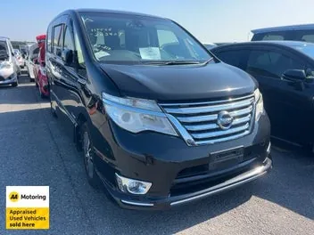 Nissan Serena 2014 photo 2