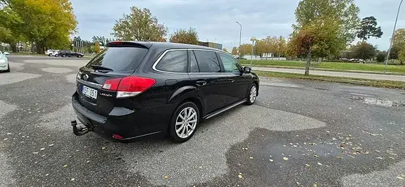 Subaru Legacy 2010 photo 5