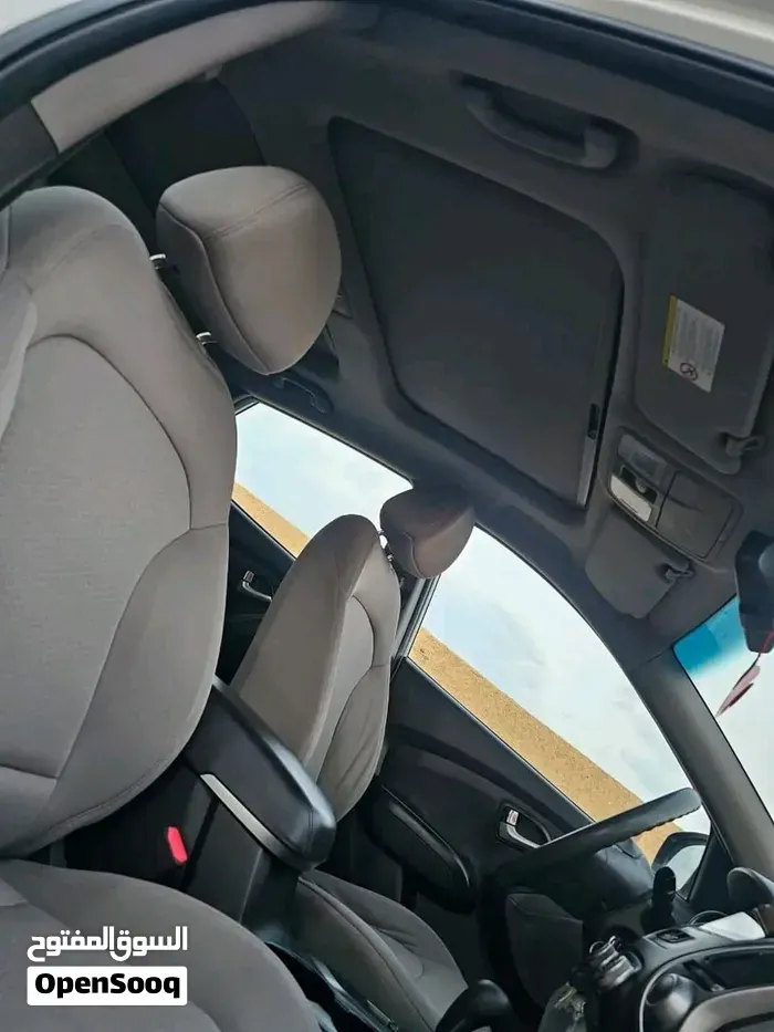 Hyundai Tucson 2012 photo 3