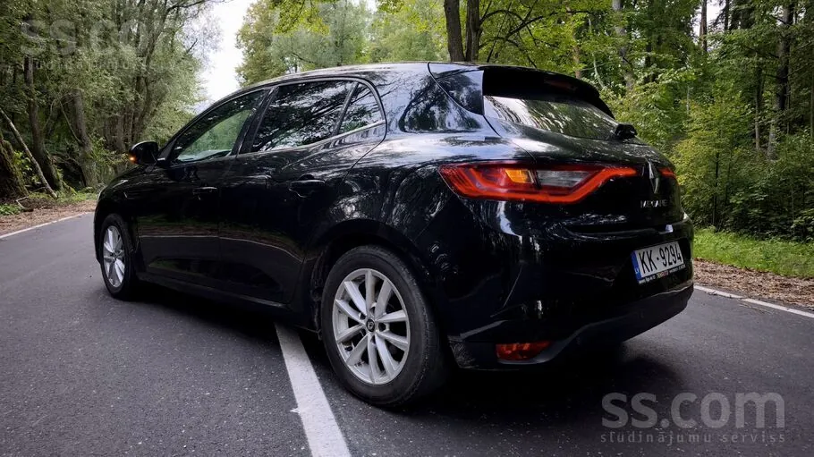 Renault Megane 2016 photo 3