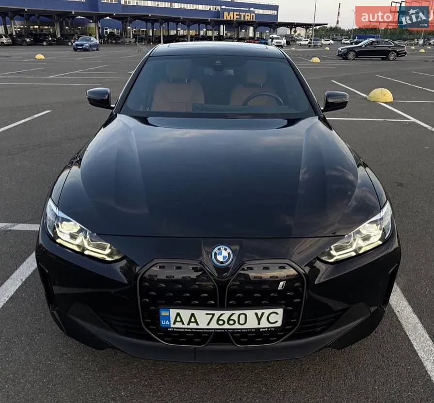 BMW I4 2023 photo 2