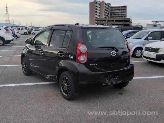 Toyota Passo 2013 photo 3