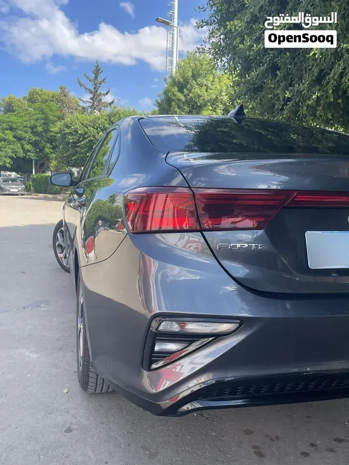 Kia Forte 2021 photo 3