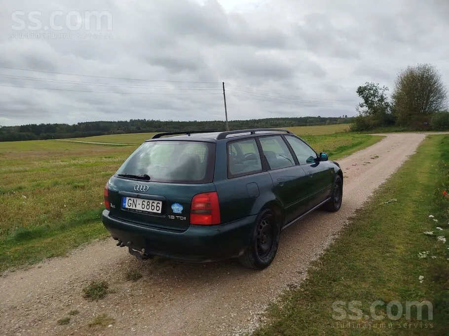 Audi A4 1996 photo 3