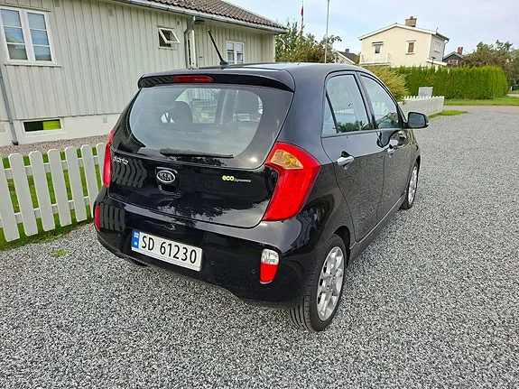 Kia Picanto 2012 photo 3