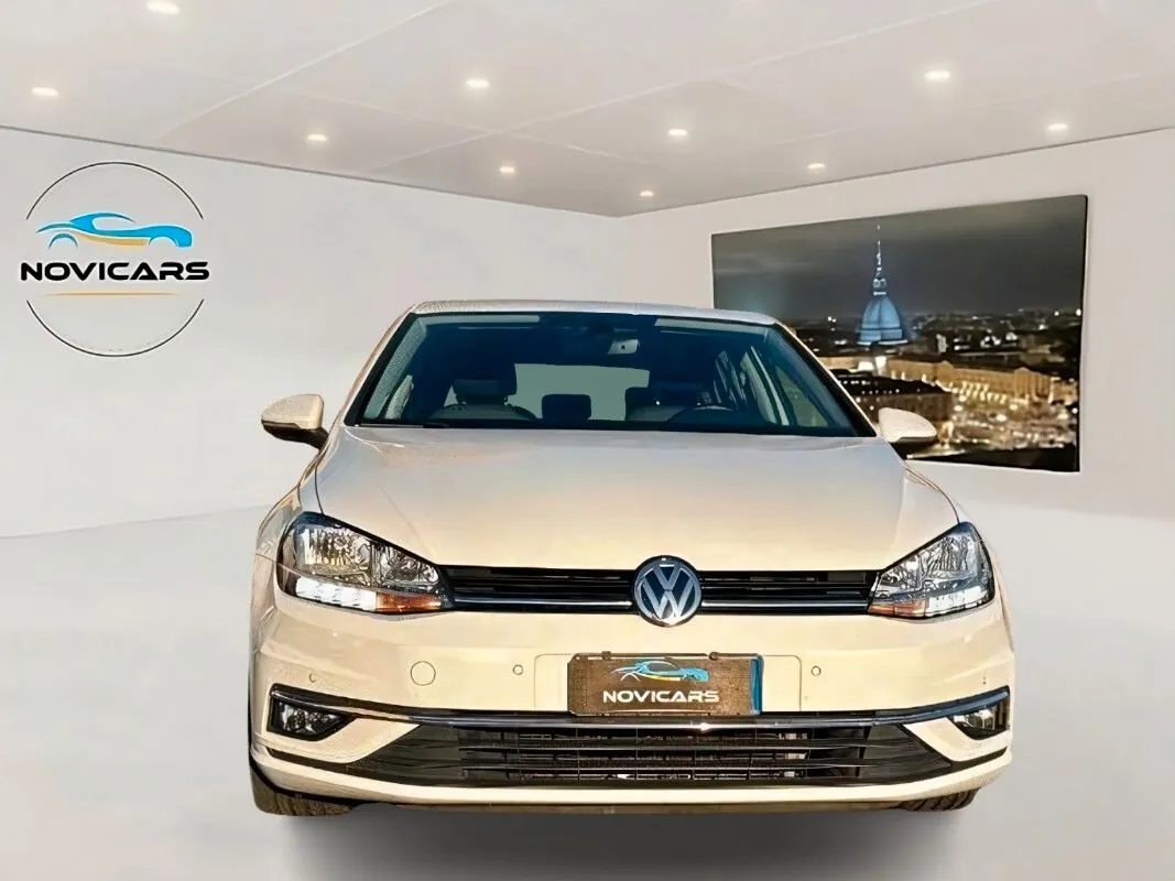 Volkswagen Golf 2018 photo 2