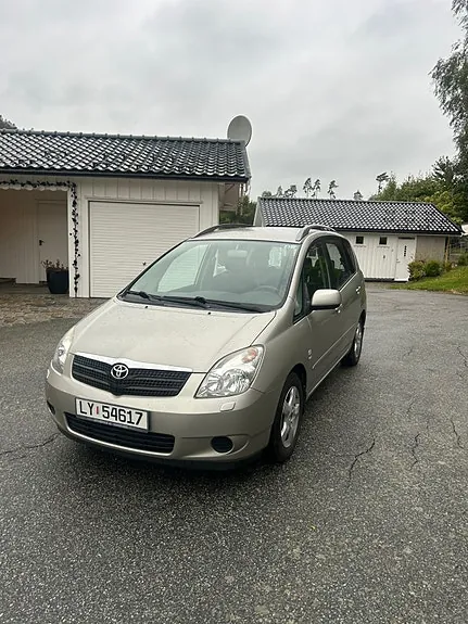 Toyota Corolla Verso