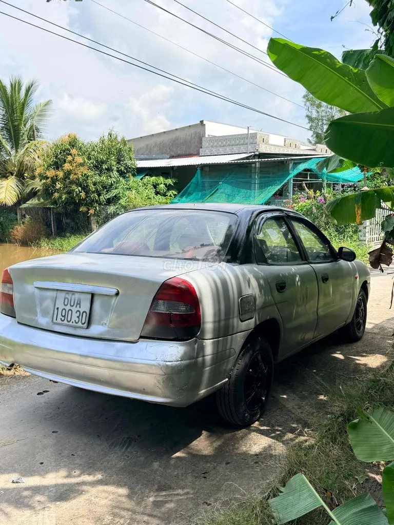 Daewoo Nubira 2000 photo 3