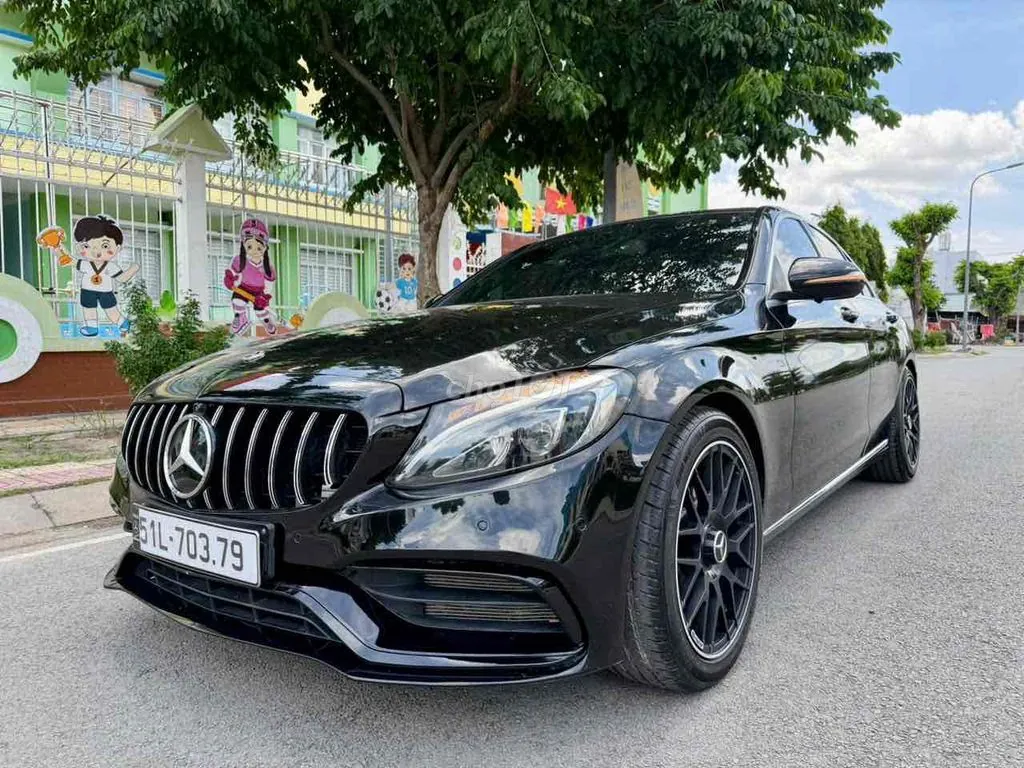 Mercedes-Benz C-Class 2015 photo 2
