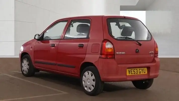 Suzuki Alto 2004 photo 3