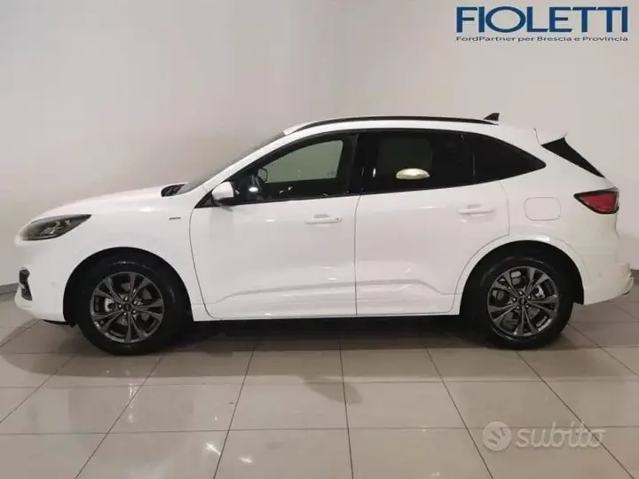 Ford Kuga 2022 photo 4