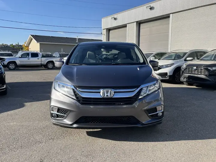 Honda Odyssey 2019 photo 2
