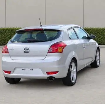 Kia Ceed 2010 photo 3