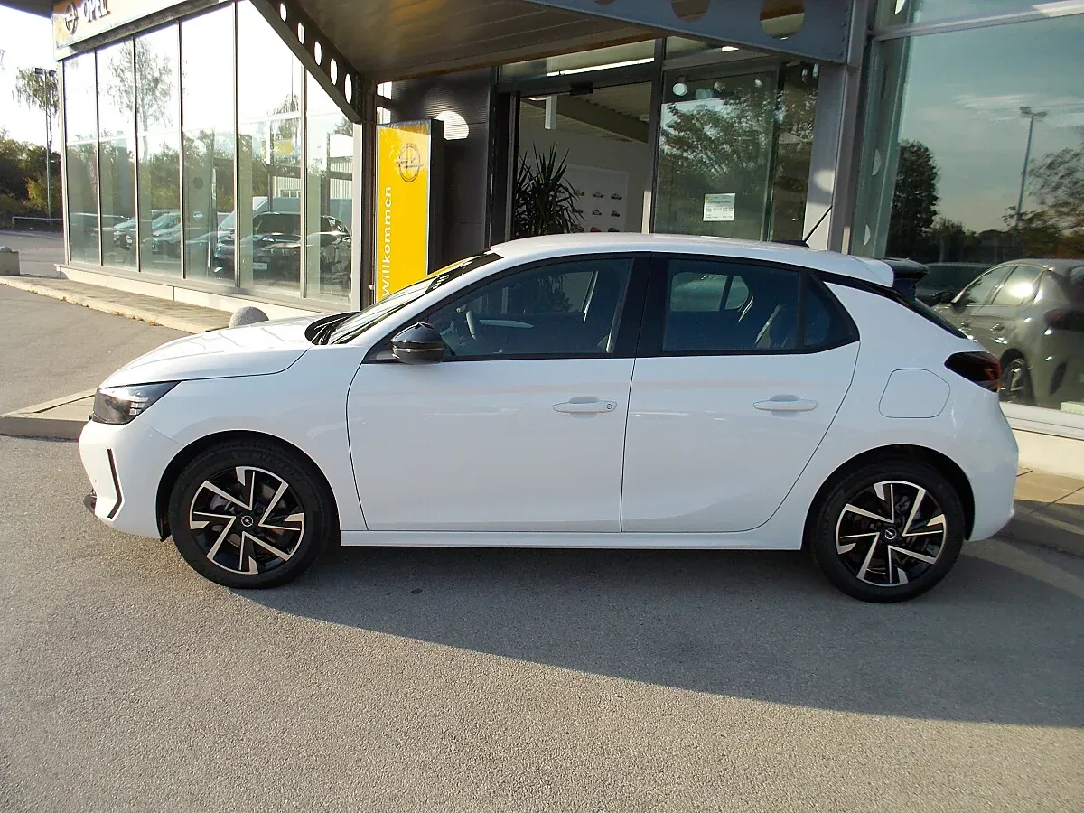 Opel Corsa photo 2