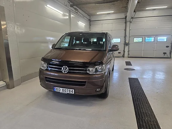 Volkswagen Caravelle 2012 photo 2