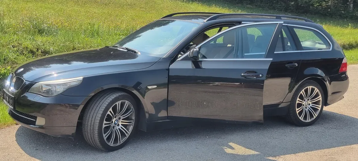 BMW 5 Series 2007 photo 2