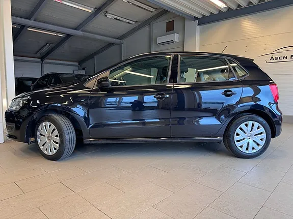 Volkswagen Polo 2014 photo 2