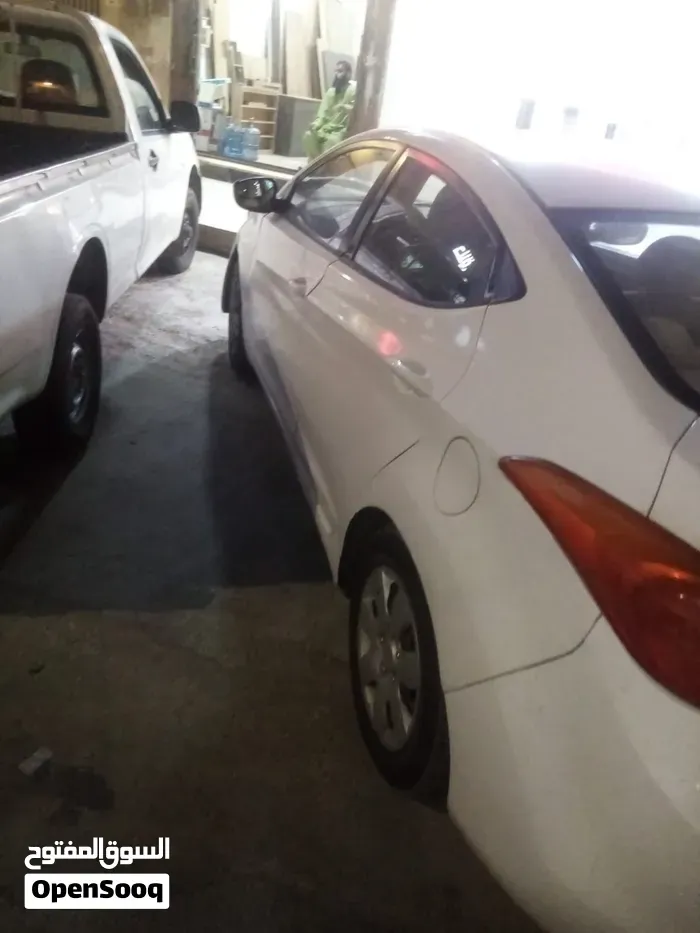 Hyundai Elantra 2014 photo 4