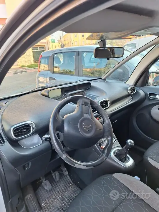 Citroen C3 Picasso 2015 photo 5