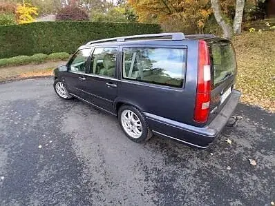 Volvo V70 2000 photo 4