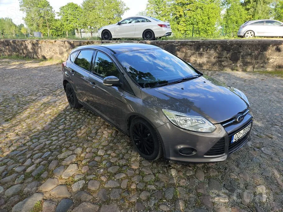 Ford Focus 2013 photo 4