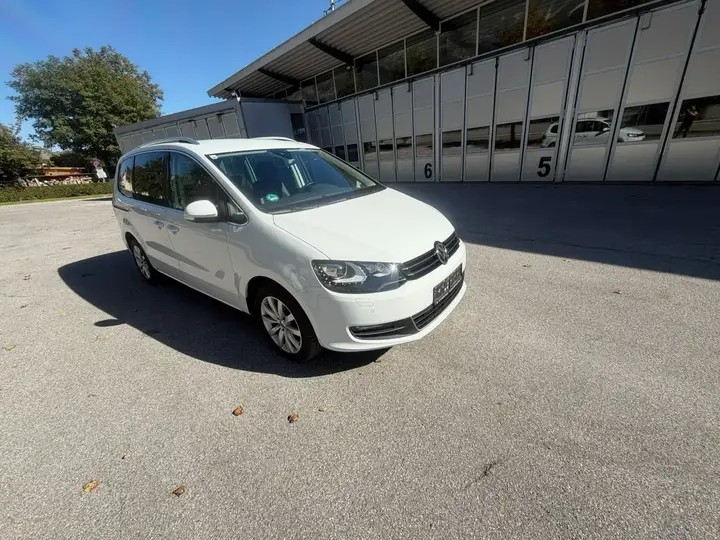 Volkswagen Sharan 2019 photo 2