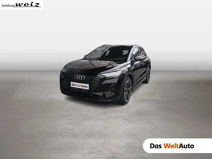 Audi Q4