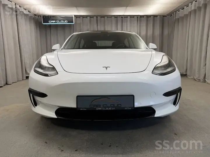 Tesla Model 3 2019 photo 2