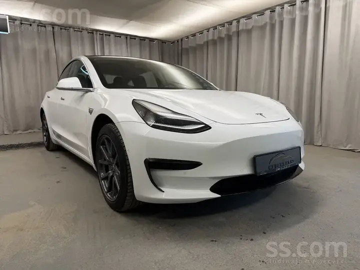Tesla Model 3 2019 photo 3