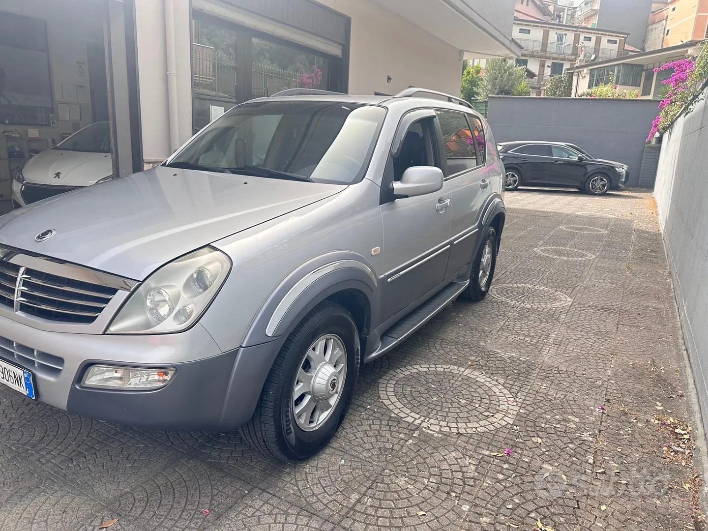 KG Mobility Rexton 2004 photo 2