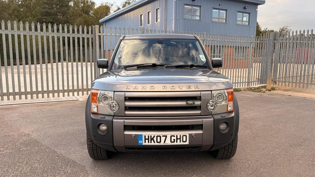 Land Rover Discovery 3 2007 photo 2