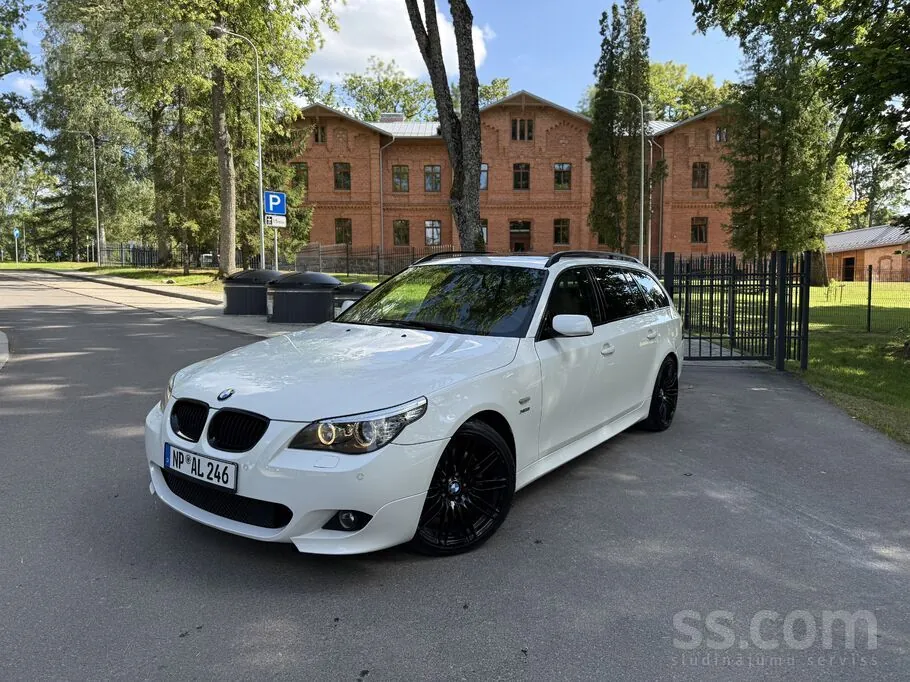 BMW 530