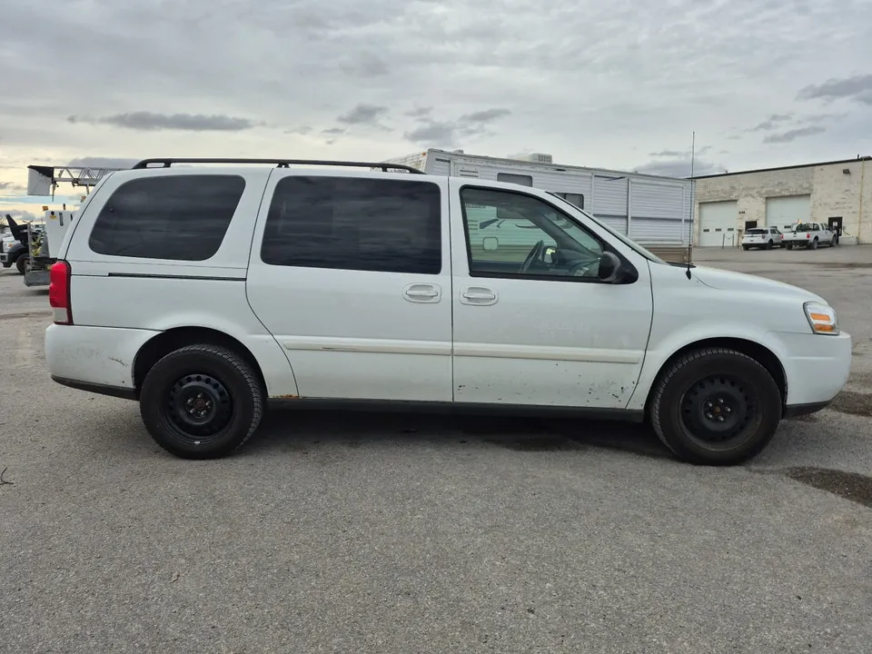 Chevrolet Uplander 2005 photo 4