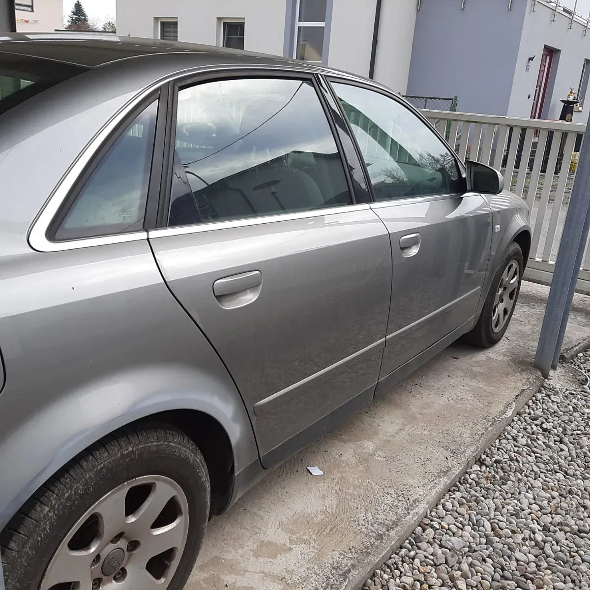 Audi A4 2004 photo 3