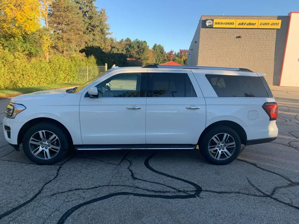 Ford Expedition 2023 photo 4