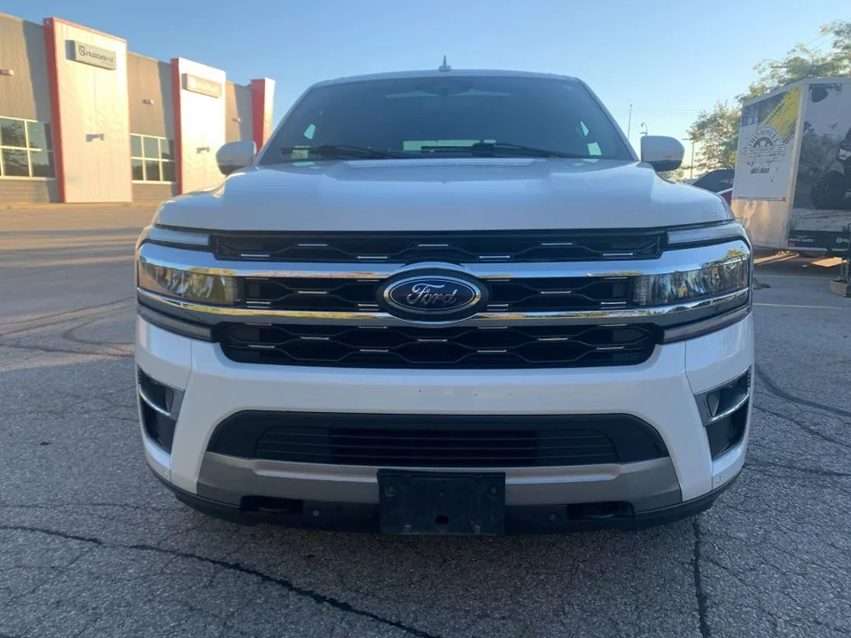 Ford Expedition 2023 photo 3