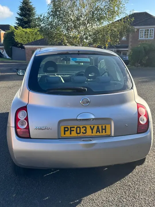 Nissan Micra 2003 photo 4