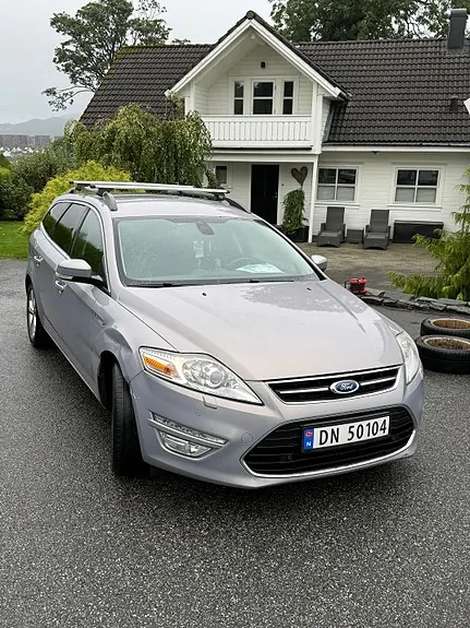 Ford Mondeo 2010 photo 2