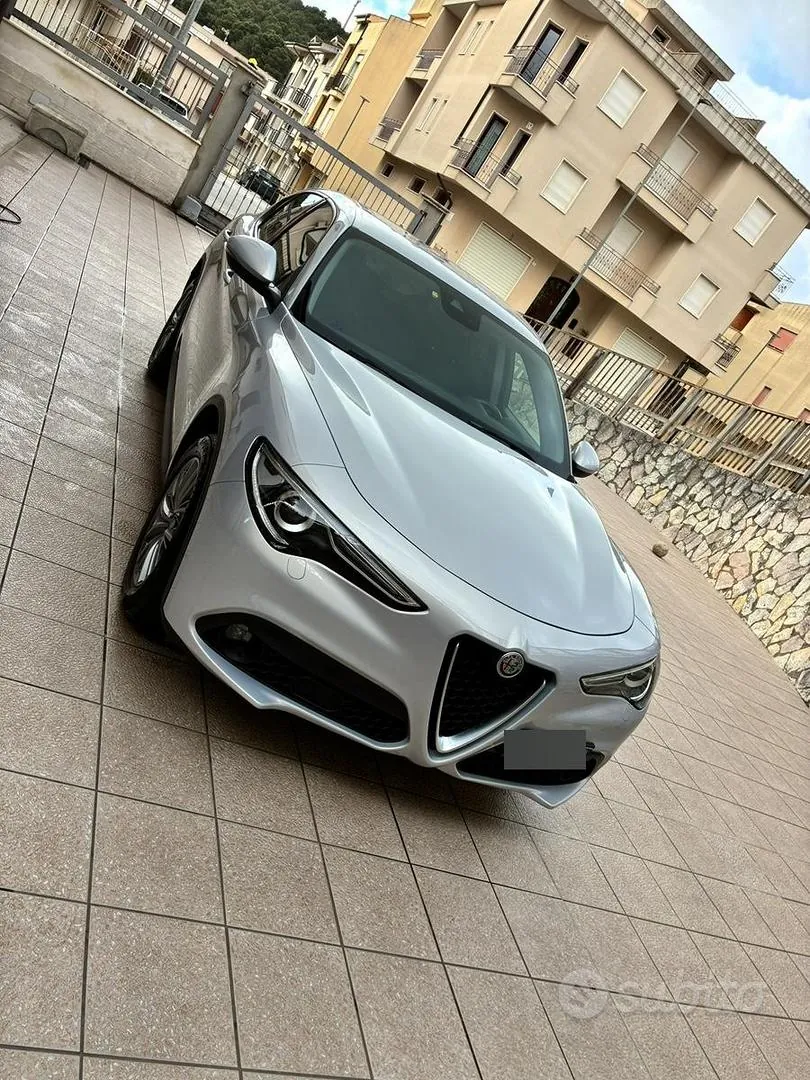 Alfa Romeo Stelvio 2021 photo 4