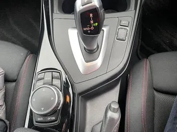 BMW 118I 2015 photo 4
