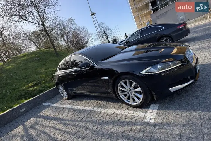 Jaguar Xf 2013 photo 5